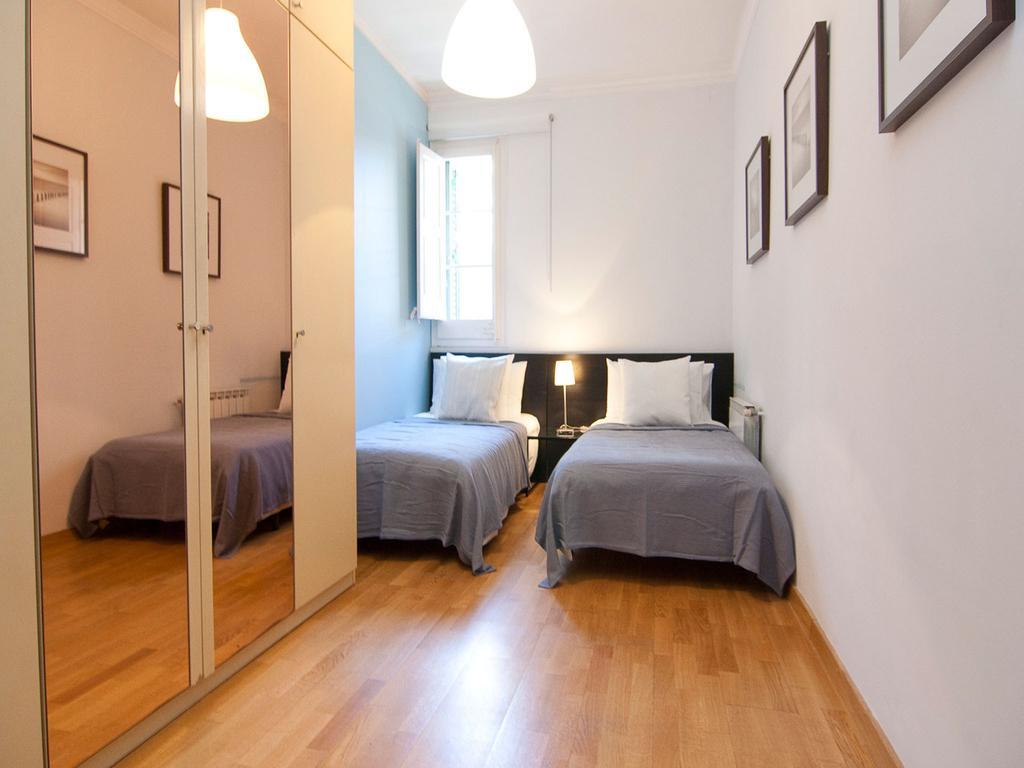 فندق برشلونةفي  Ab Passeig De Gracia \Npenthouse - Blue الغرفة الصورة